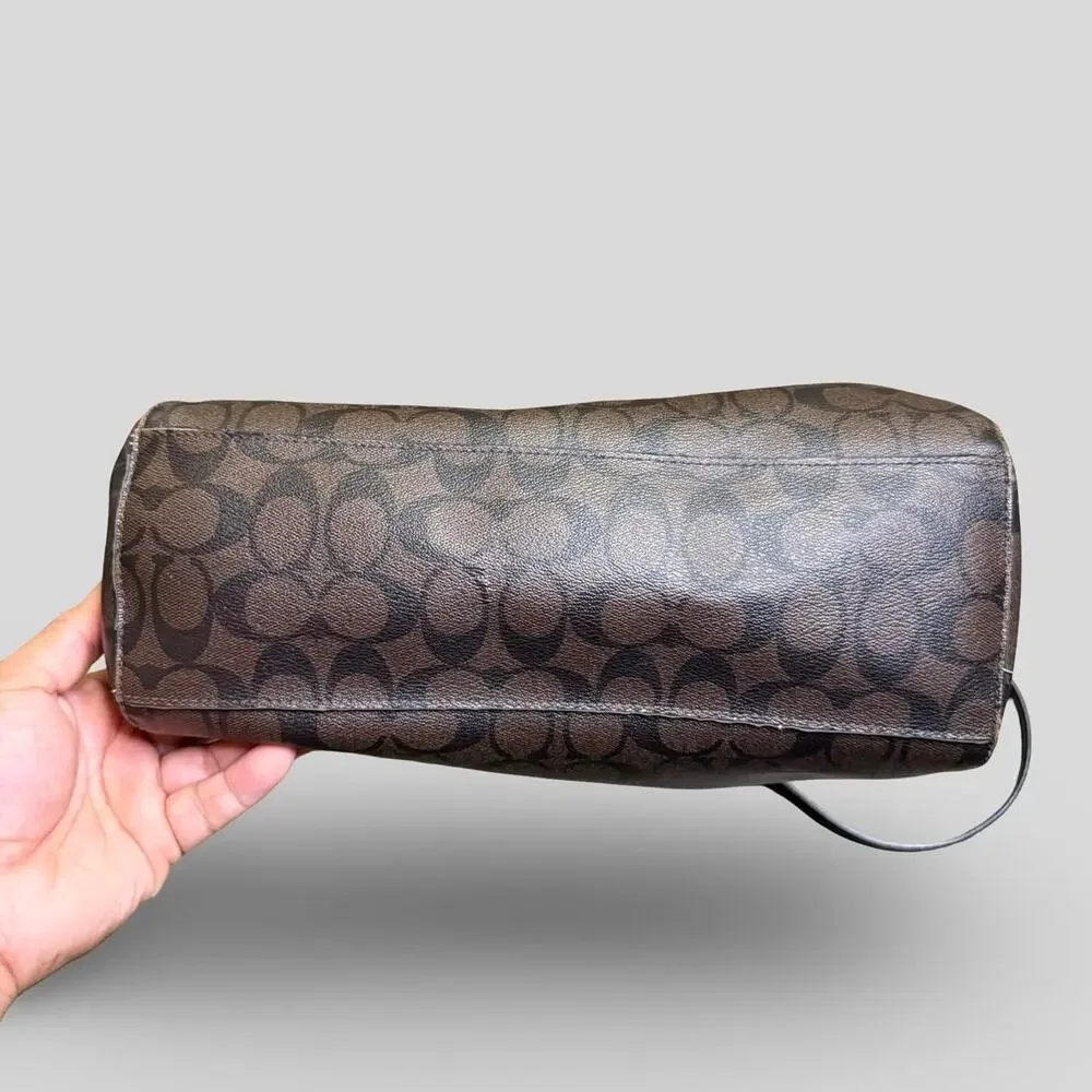 Coach signature celeste